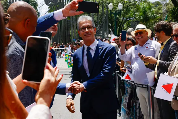 Governo de Minas realiza cerimônia de transmissão do cargo de governador de Romeu Zema para Mateus Simões