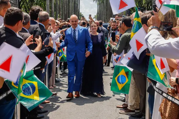 Governo de Minas realiza cerimônia de transmissão do cargo de governador de Romeu Zema para Mateus Simões