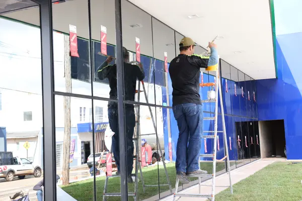 Governo de Minas vistoria obras da primeira Unidade de Pronto Atendimento de Coromandel