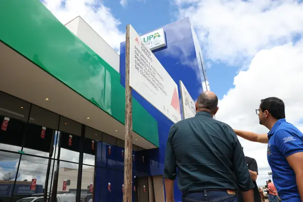 Governo de Minas vistoria obras da primeira Unidade de Pronto Atendimento de Coromandel