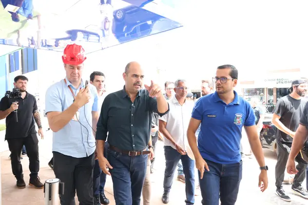 Governo de Minas vistoria obras da primeira Unidade de Pronto Atendimento de Coromandel
