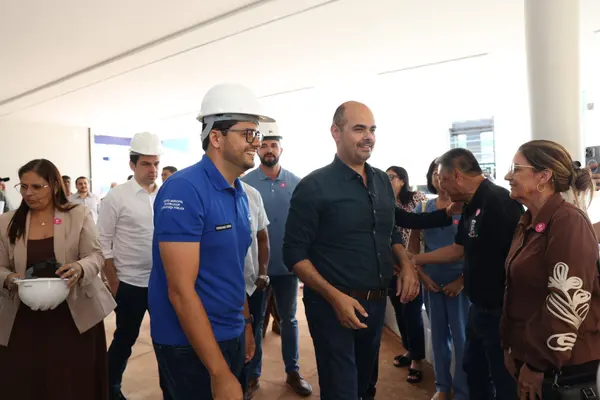 Governo de Minas vistoria obras da primeira Unidade de Pronto Atendimento de Coromandel