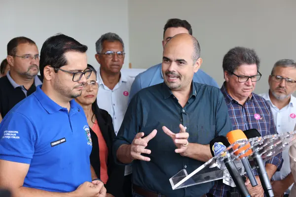 Governo de Minas vistoria obras da primeira Unidade de Pronto Atendimento de Coromandel