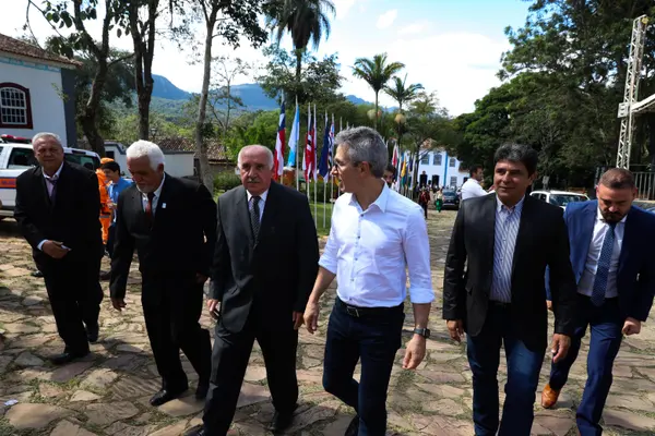 Governo de Minas inicia Praça de Serviços com atendimento direto à população em Uberlândia 