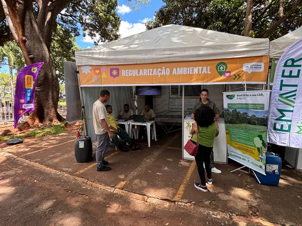 Governo de Minas inicia Praça de Serviços com atendimento direto à população em Uberlândia 