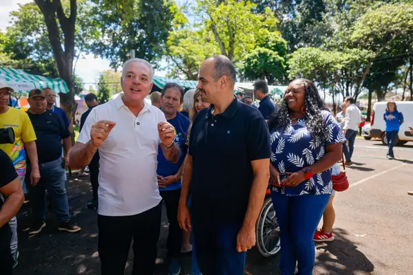 Governo de Minas inicia Praça de Serviços com atendimento direto à população em Uberlândia 