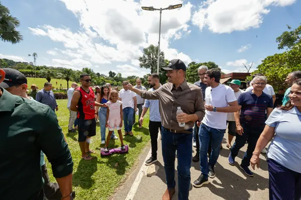 Governo de Minas transfere capital para Ipatinga e anuncia investimentos em mobilidade urbana para o Vale do Aço 