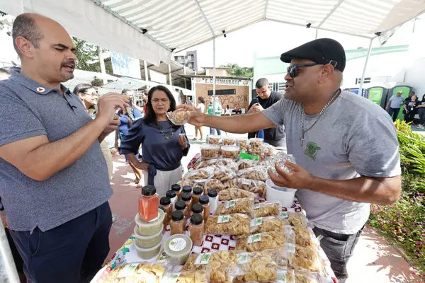 Praça de Serviços do Governo de Minas chega ao Vale do Aço com diversos atendimentos à população em Ipatinga