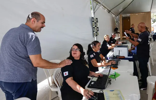 Praça de Serviços do Governo de Minas chega ao Vale do Aço com diversos atendimentos à população em Ipatinga