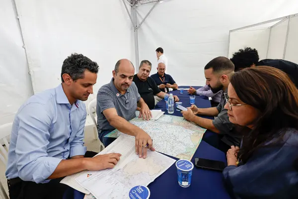 Praça de Serviços do Governo de Minas chega ao Vale do Aço com diversos atendimentos à população em Ipatinga