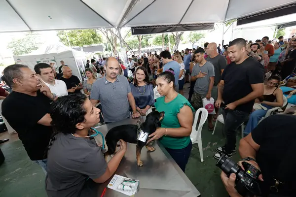 Praça de Serviços do Governo de Minas chega ao Vale do Aço com diversos atendimentos à população em Ipatinga