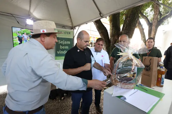Ubá é a terceira cidade mineira a receber a Praça de Serviços – Governo Presente no estado