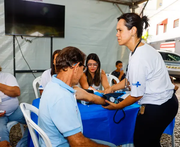 Ubá é a terceira cidade mineira a receber a Praça de Serviços – Governo Presente no estado