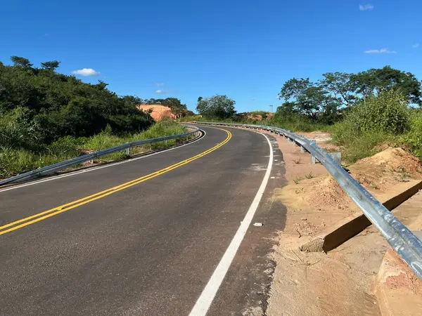 Obras concluídas no contorno de Minas Novas