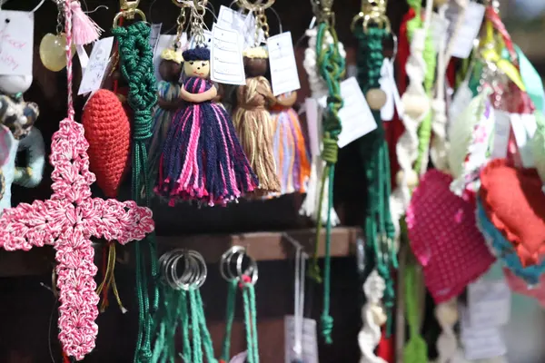 Governo de Minas entrega máquinas de costura para o Programa Trajeto Moda em Poços de Caldas