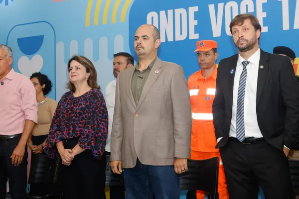 Governo de Minas transfere capital para Diamantina e anuncia investimento de R$ 41 milhões para climatizar todas as escolas da região
