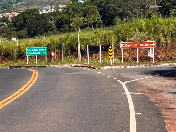 Governo de Minas vistoria conclusão de obras de recuperação da rodovia que liga Conceição do Mato Dentro a Congonhas do Norte