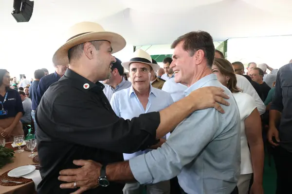 Governo de Minas anuncia R$ 350 milhões para gasoduto no Triângulo Mineiro na Abertura da Safra de Mineira de Açúcar e Álcool 2026/2027