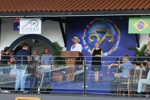 Governo de Minas participa da abertura da 91ª ExpoZebu, em Uberaba  