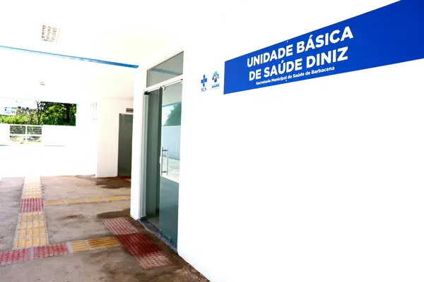 Governo de Minas vistoria obras finais de nova UBS em Barbacena e anuncia fechamento definitivo do antigo Hospital Colônia