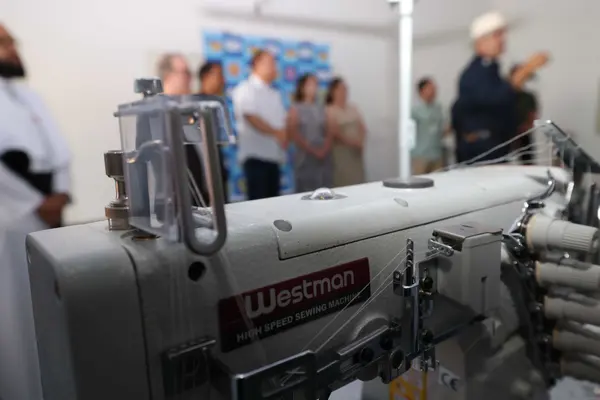 Governo de Minas entrega máquinas de costura do projeto Trajeto Moda em Chapada Gaúcha