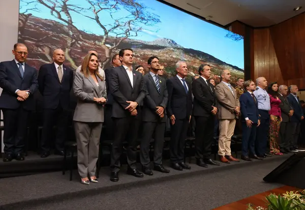 Governo de Minas participa da posse do novo presidente da Cemig