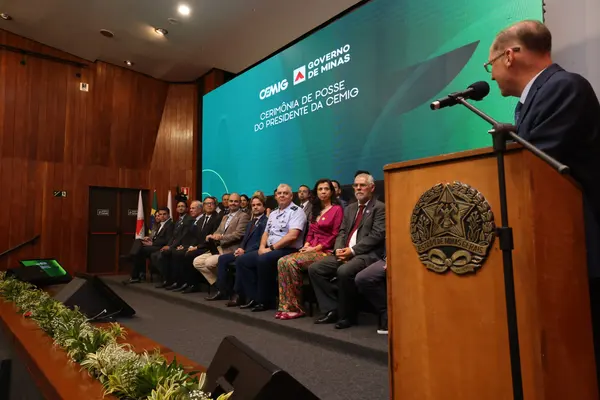 Governo de Minas participa da posse do novo presidente da Cemig