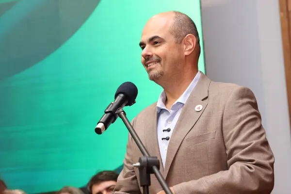 Governo de Minas participa da posse do novo presidente da Cemig