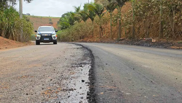 Governo de Minas vistoria obras de recuperação funcional da rodovia LMG-845, na Zona da Mata