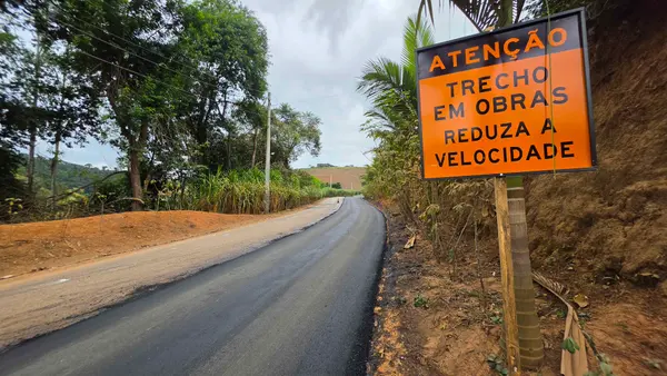 Governo de Minas vistoria obras de recuperação funcional da rodovia LMG-845, na Zona da Mata