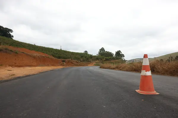 Governo de Minas vistoria obras de recuperação funcional da rodovia LMG-845, na Zona da Mata