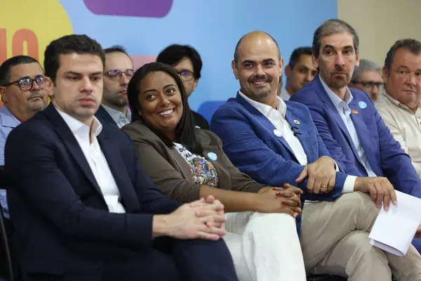 Governo de Minas transfere capital para Viçosa e anuncia início das tratativas para construção do hospital universitário com a UFV