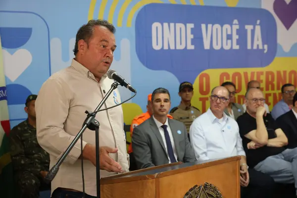 Governo de Minas transfere capital para Viçosa e anuncia início das tratativas para construção do hospital universitário com a UFV