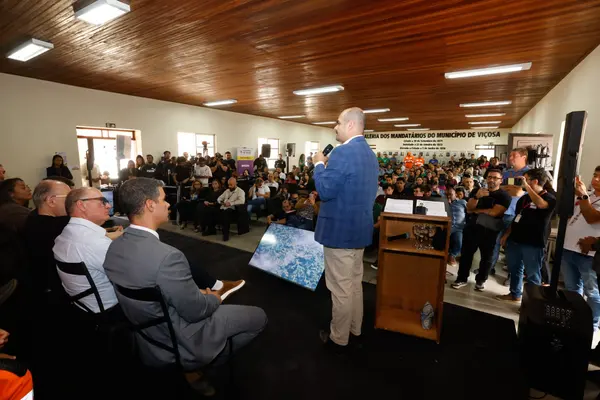 Governo de Minas transfere capital para Viçosa e anuncia início das tratativas para construção do hospital universitário com a UFV
