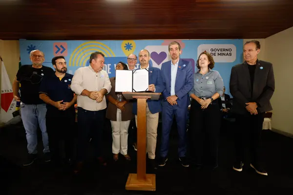 Governo de Minas transfere capital para Viçosa e anuncia início das tratativas para construção do hospital universitário com a UFV