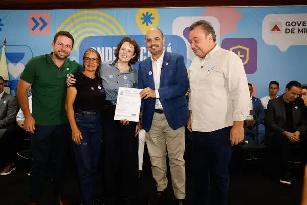 Governo de Minas transfere capital para Viçosa e anuncia início das tratativas para construção do hospital universitário com a UFV