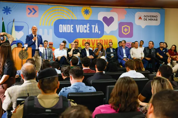 Governo de Minas transfere capital para Viçosa e anuncia início das tratativas para construção do hospital universitário com a UFV