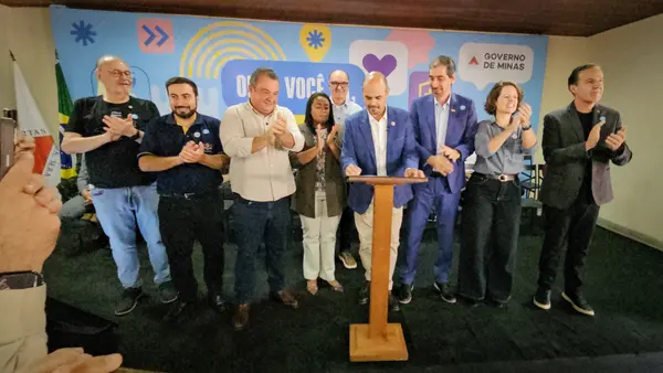 Governo de Minas entrega a primeira certificação de piscicultura ornamental do Brasil