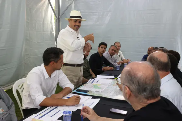 Governo de Minas anuncia R$ 600 milhões em obras e projetos de infraestrutura para região da Zona da Mata