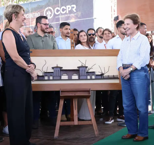 Governo de Minas lança política de desenvolvimento agrícola para a região Central e entrega títulos de regularização fundiária em Curvelo