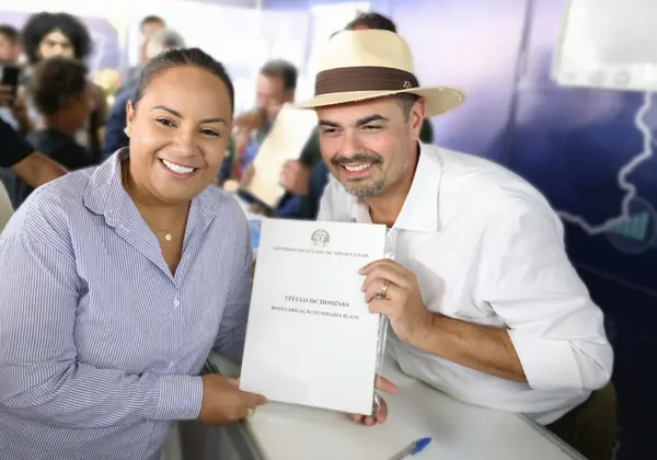 Governo de Minas lança política de desenvolvimento agrícola para a região Central e entrega títulos de regularização fundiária em Curvelo