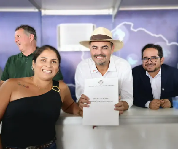 Governo de Minas lança política de desenvolvimento agrícola para a região Central e entrega títulos de regularização fundiária em Curvelo