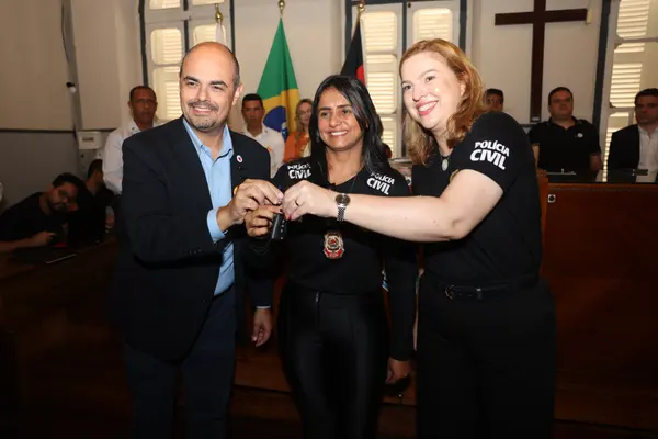 Governo de Minas transfere capital para Teófilo Otoni e anuncia investimentos para a Polícia Civil da região