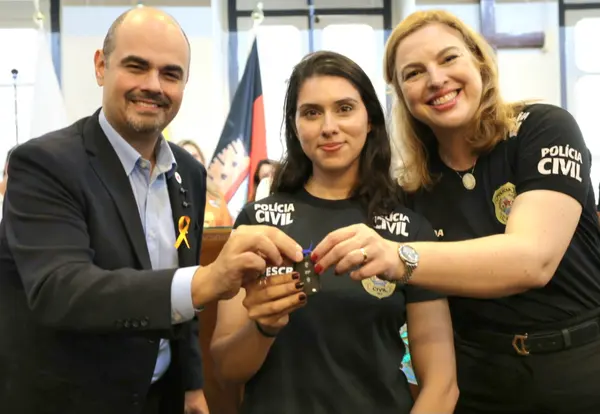 Governo de Minas transfere capital para Teófilo Otoni e anuncia investimentos para a Polícia Civil da região
