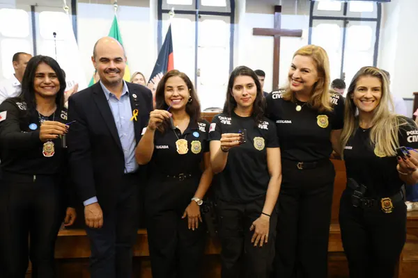 Governo de Minas transfere capital para Teófilo Otoni e anuncia investimentos para a Polícia Civil da região