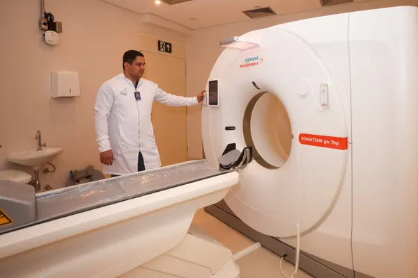 Governo de Minas acompanha início dos atendimentos no Hospital Regional de Teófilo Otoni, maior complexo hospitalar do interior do estado