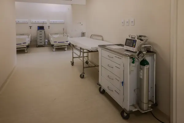 Governo de Minas acompanha início dos atendimentos no Hospital Regional de Teófilo Otoni, maior complexo hospitalar do interior do estado