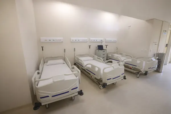 Governo de Minas acompanha início dos atendimentos no Hospital Regional de Teófilo Otoni, maior complexo hospitalar do interior do estado