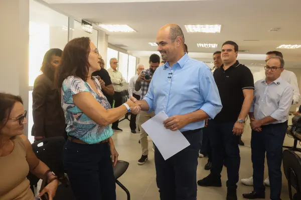 Governo de Minas acompanha início dos atendimentos no Hospital Regional de Teófilo Otoni, maior complexo hospitalar do interior do estado