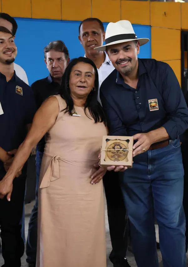 Governo de Minas anuncia regulamentação do requeijão moreno e impulsiona economia do Vale do Mucuri